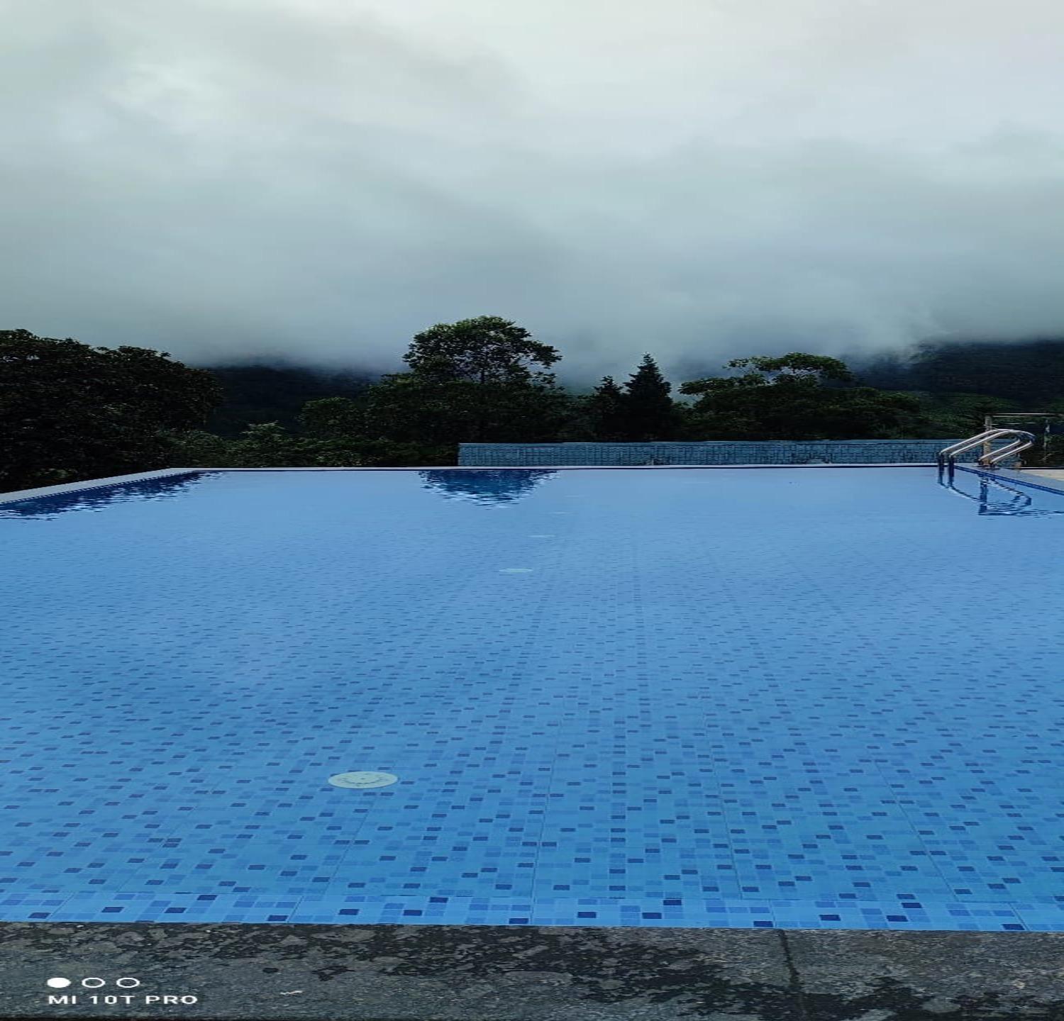 Camelot Resort Munnar Dış mekan fotoğraf